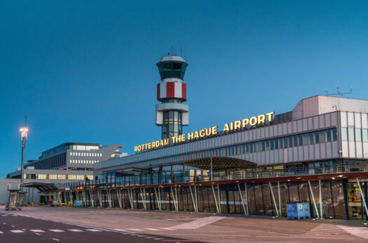 Hoe lang van tevoren moet je op Rotterdam The Hague Airport zijn?
